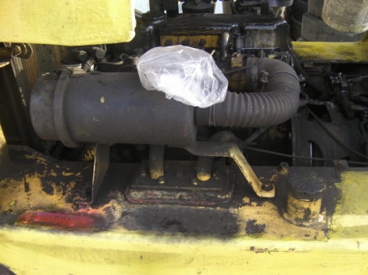 รถโฟล์ลิฟป์ดีเซลขนาด 2.5ตัน เสา3ทอนสูง5เมตร เกีรย์AUTO ระบบ สตาร์ต เป็นแบบ ลม ราคา 140,000บาท เก่าญี่ปุ่น รถโฟล์ลิฟป์ดีเซลขนาด 2.5ตัน เสา3ทอนสูง5เมตร เกีรย์AUTO ระบบ สตาร์ต เป็นแบบ ลม ราคา 140,000บาท เก่าญี่ปุ่น