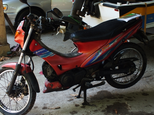 ขายด่วน yamaha jr 120 พร้อมใช้งานเดิมทั้งคันทะเบียนโอนภาษีขาด