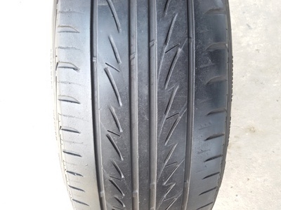 ขายยาง205/50/17 ปี 12 BRIDGESTONE MY02  1 คู่