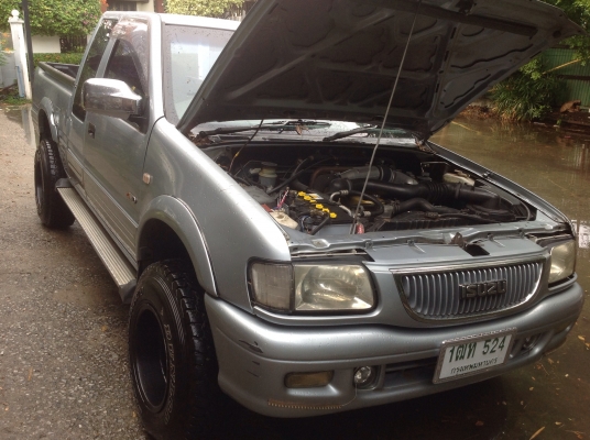 Isuzu rodeo 2.8 turbo4x4 ปี2000