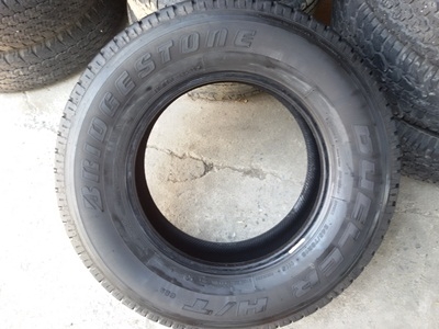 ขายยาง245/70/16 ปี 0612  BRIDGESTONE DUELER HT689  4  เส้น