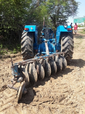 ขายรถไถ Ford 6600+ใบดันดิน+ผาน 7 สภาพปึ๊ก พร้อมใช้งาน โทร.081-8875736 ขายรถไถ Ford 6600+ใบดันดิน+ผาน 7 สภาพปึ๊ก พร้อมใช้งาน โทร.081-8875736