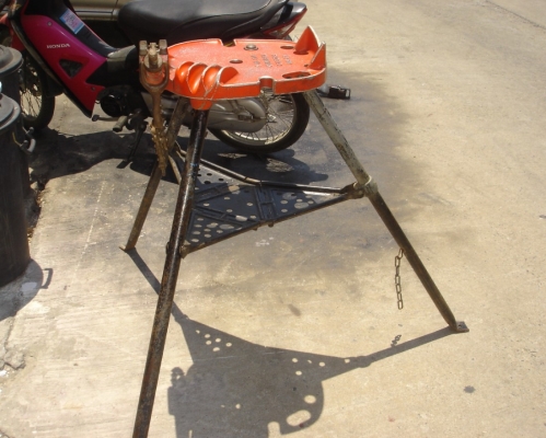 ขายปากกาจับท่อแบบโซ่พร้อมขาตั้ง, RIDGID รุ่น 460 และมีที่ดัดท่อถึง 3 ขนาด