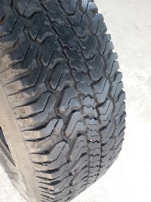 ขายยาง235/70/15 ปี 11 MICHERLIN LTX A/T  2 เส้น