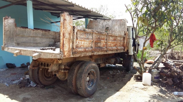 รถดั้ม nissun เครื่อง 160 แรง ไม่มีเล่ม ขายตามสภาพ เครื่องติด รถดั้ม nissun เครื่อง 160 แรง ไม่มีเล่ม ขายตามสภาพ เครื่องติด