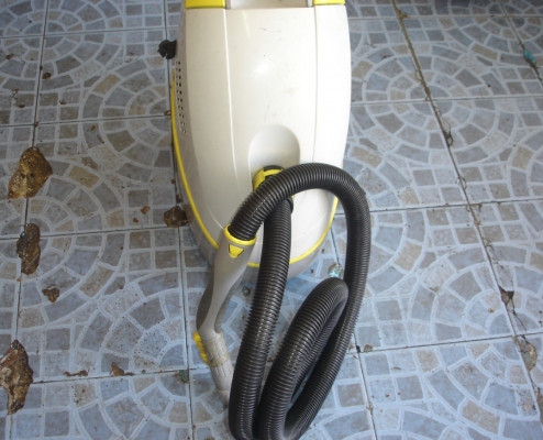 ขายเครื่องดูดฝุ่น(ดูดน้ำได้) Karcher 5500 made in eu