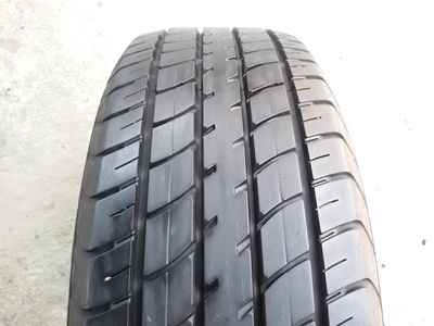 ขายยาง185/60/15 ปี 13  DUNLOP SP2030  4 เส้น