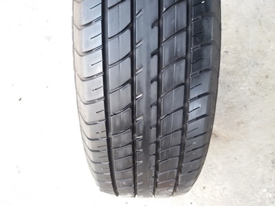 ขายยาง185/60/15 ปี 13  DUNLOP SP2030  4 เส้น