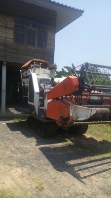 ขายรถเกี่ยวข้าวพร้อมเทรนเลอร์ KUBOTA  DC 60 รถสวย เครี่องดี พร้อมใช้งาน