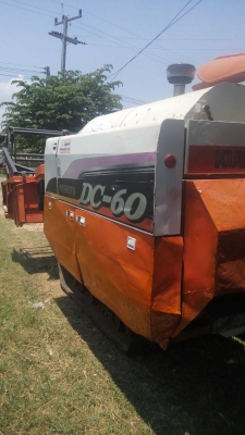 ขายรถเกี่ยวข้าวพร้อมเทรนเลอร์ KUBOTA DC 60 รถสวย เครี่องดี พร้อมใช้งาน ขายรถเกี่ยวข้าวพร้อมเทรนเลอร์ KUBOTA DC 60 รถสวย เครี่องดี พร้อมใช้งาน