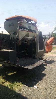 ขายรถเกี่ยวข้าวพร้อมเทรนเลอร์ KUBOTA DC 60 รถสวย เครี่องดี พร้อมใช้งาน ขายรถเกี่ยวข้าวพร้อมเทรนเลอร์ KUBOTA DC 60 รถสวย เครี่องดี พร้อมใช้งาน