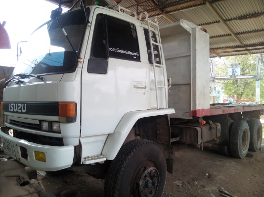 ขายสิบล้อสองเพลาดั้มfxz240ราคา690000ตามรุป