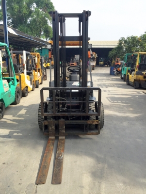 -:-*&bull;*ข า ย ร ถ ย ก นำ เ ข้ า*&bull;*-:-TCM FD25Z5 เสาสูง4เมตร งาเท เครื่องดีเซล สนใจติดต่อ 083-062-0223(ปอนด์)