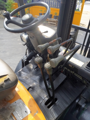 -:-*&bull;*ข า ย ร ถ ย ก นำ เ ข้ า*&bull;*-:-TCM FD25Z5 เสาสูง4เมตร งาเท เครื่องดีเซล สนใจติดต่อ 083-062-0223(ปอนด์)