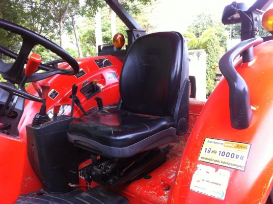 ขายรถไถ Kubota M8540 (4WD) พร้อมดันหน้า+ผานบุกเบิกช้าง รถบ้านสวยมาก พร้อมใช้งานครับ