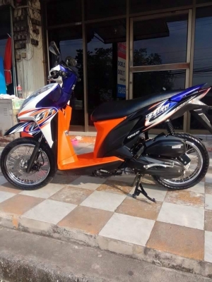 Honda Click 125 i ปี 2556 ลาย Street รถสวยวิ๊งมากมาย เท่ห์สปอร์ตสุดๆ