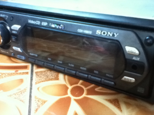 ขายวิทยุ SONY รุ่น CDX-V6800 เล่น Video,CD,MP3 ขายถูกๆ 1200.-