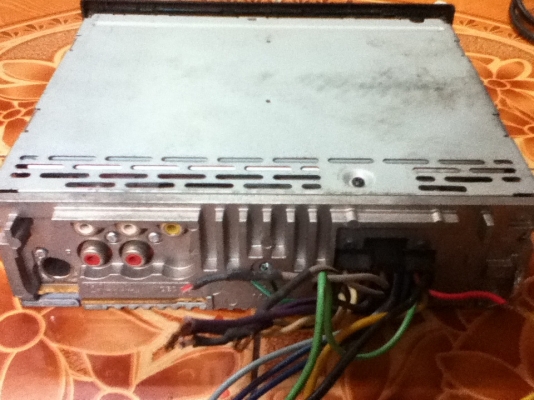 ขายวิทยุ SONY รุ่น CDX-V6800 เล่น Video,CD,MP3 ขายถูกๆ 1200.-