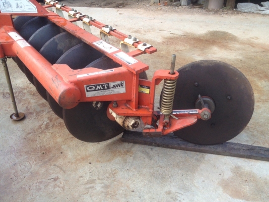 ขายผาน CMT 6-24 สภาพเหมือนใหม่ ใช้งานไม่ถึงปี  อยู่ สุรินทร์  สนใจ 084-5486359