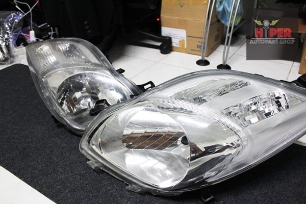 ขาย ไฟหน้า Yaris RS