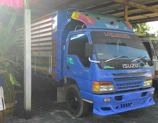 ขาย 6 ล้อดั้มเกษตร  NPR71L รถห้างแท้ ปี47