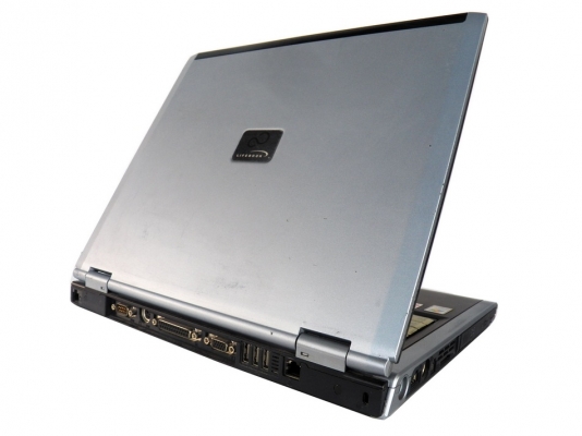 Notebook FUJITSU LIFE E8010 ราคาถูกๆ 3,000 บาท รวมจัดส่งไปรษณีย์