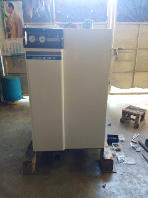 ขาย  เครื่องทำลมแห้ง AIR DRYER ORION CRX 75  ( สำหรับปั๊มลม 50-60-75HP ) สนใจโทร.หาเราตอนนี้เลย