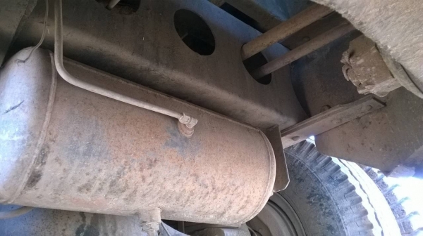 ขาย 10 ล้อดั้ม ไอ้หลง FN527M-TD ซีเรียล 4551 เครื่อง 6D16 เทอร์โบ 220 แรงม้า มีระบบลากพ่วง เกียร์ 10 สปีด เบรคใหญ่ ทะเบียนพร้อมโอนครับ ขาย 10 ล้อดั้ม ไอ้หลง FN527M-TD ซีเรียล 4551 เครื่อง 6D16 เทอร์โบ 220 แรงม้า มีระบบลากพ่วง เกียร์ 10 สปีด เบรคใหญ่ ทะเบียนพร้อมโอนครับ