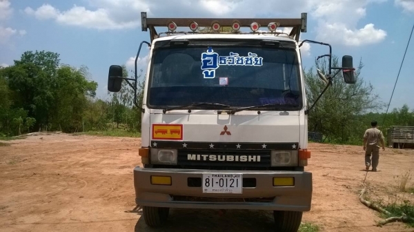 ขาย 10 ล้อดั้ม ไอ้หลง FN527M-TD ซีเรียล 4551 เครื่อง 6D16 เทอร์โบ 220 แรงม้า มีระบบลากพ่วง เกียร์ 10 สปีด เบรคใหญ่ ทะเบียนพร้อมโอนครับ ขาย 10 ล้อดั้ม ไอ้หลง FN527M-TD ซีเรียล 4551 เครื่อง 6D16 เทอร์โบ 220 แรงม้า มีระบบลากพ่วง เกียร์ 10 สปีด เบรคใหญ่ ทะเบียนพร้อมโอนครับ