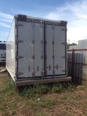 ห้องเย็นรถบรรทุกยาว7.20 เมตรสภาพสวยพร้อมใช้งาน ห้องเย็นรถบรรทุกยาว7.20 เมตรสภาพสวยพร้อมใช้งาน