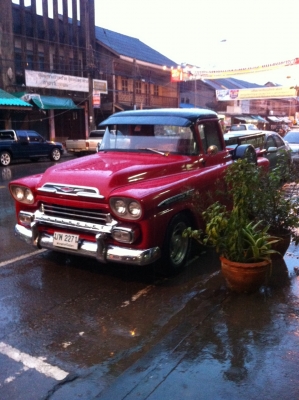 Chevrolet Apache ปี1958 เครื่องNissan Diesel2.7เกียร์ธรรมดา พวงมาลัยซ้าย Chevrolet Apache ปี1958 เครื่องNissan Diesel2.7เกียร์ธรรมดา พวงมาลัยซ้าย
