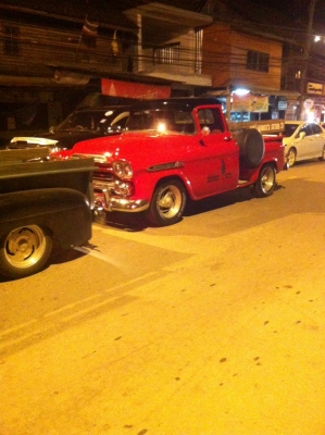 Chevrolet Apache ปี1958 เครื่องNissan Diesel2.7เกียร์ธรรมดา พวงมาลัยซ้าย Chevrolet Apache ปี1958 เครื่องNissan Diesel2.7เกียร์ธรรมดา พวงมาลัยซ้าย