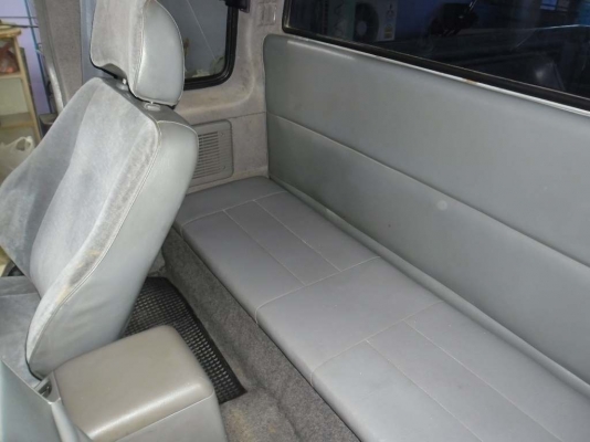 Isuzu Dragon spacecab 2.8 SLX ปี2000