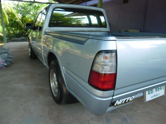 Isuzu Dragon spacecab 2.8 SLX ปี2000