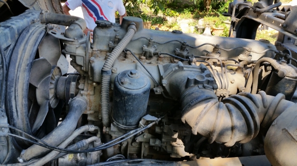 ขายรถบรรทุกสิบล้อmitsubishi FN527M- TD3827