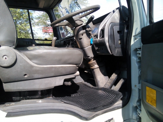 6 ล้อใหญ่  HINO  *สิงห์ไฮเทค*  FF3H  195 แรงม้า  * ยาว 6.50 ม.*  รถสวยจริง+สภาพพร้อมใช้งาน * รถห้างแท้ * มีเล่มพร้อมโอน *