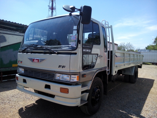 6 ล้อใหญ่  HINO  *สิงห์ไฮเทค*  FF3H  195 แรงม้า  * ยาว 6.50 ม.*  รถสวยจริง+สภาพพร้อมใช้งาน * รถห้างแท้ * มีเล่มพร้อมโอน *