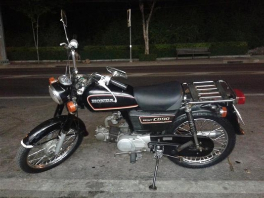 ขาย Honda CD90 Benly เก่าญี่ปุ่นเดิมๆสภาพสวยราคา 24000 บาทครับ