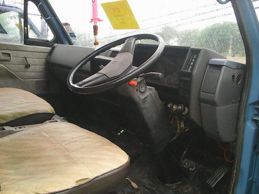 ขายหกล้อกลาง ISUZUNPR59LU5-4BE1-110HP รถสวยพร้อมใช้ ขายหกล้อกลาง ISUZUNPR59LU5-4BE1-110HP รถสวยพร้อมใช้