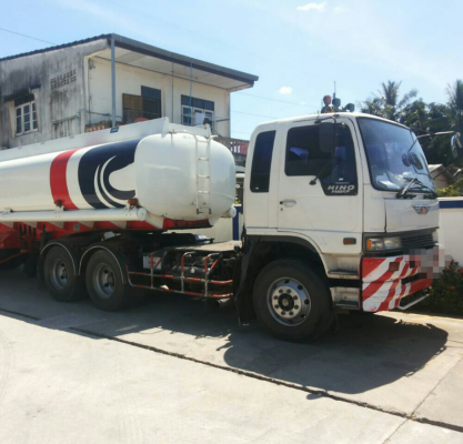 ขายรถบรรทุก10ล้อหัวลาก (เฉพาะหัวอย่างเดียว)