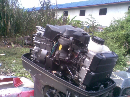 ขายเครื่อง SUZUKI 100 HP หางสั้น