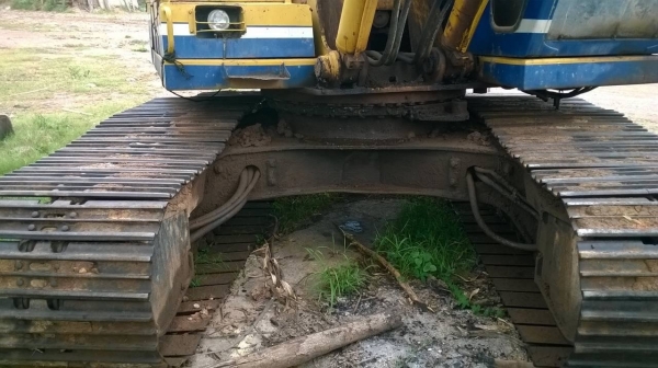 ขายแบคโฮ KOBELCO SK200 Mark 2 รถใช้งานอยู่ทุกวัน เครื่องดี ปั้มแรง เอกสารสัญญาซื้อขาย ราคาต่อรองได้