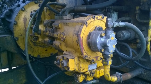 ขายแบคโฮ KOBELCO SK200 Mark 2 รถใช้งานอยู่ทุกวัน เครื่องดี ปั้มแรง เอกสารสัญญาซื้อขาย ราคาต่อรองได้