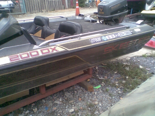 ขายเรือเปล่า SKEETER 200 DX ลดกระหน่ำค่ะเหลือ39000บาทถ้วน