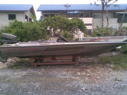 ขายเรือเปล่า SKEETER 200 DX ลดกระหน่ำค่ะเหลือ39000บาทถ้วน