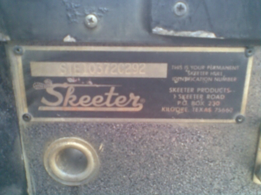 ขายเรือเปล่า SKEETER 200 DX ลดกระหน่ำค่ะเหลือ39000บาทถ้วน