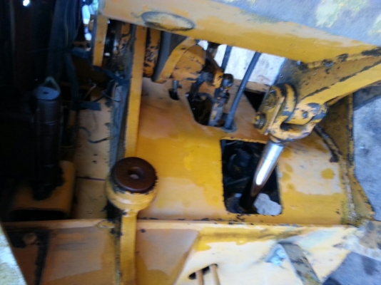 รถตัก KOMATSU  510.    สนใจติดต่อ  081 - 6079515