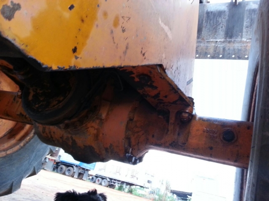 รถตัก KOMATSU  510.    สนใจติดต่อ  081 - 6079515