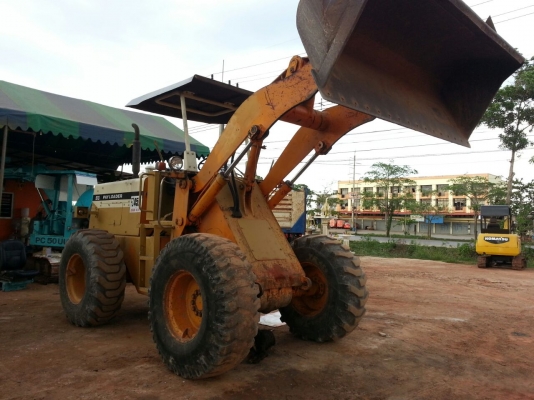 รถตัก KOMATSU  510.    สนใจติดต่อ  081 - 6079515