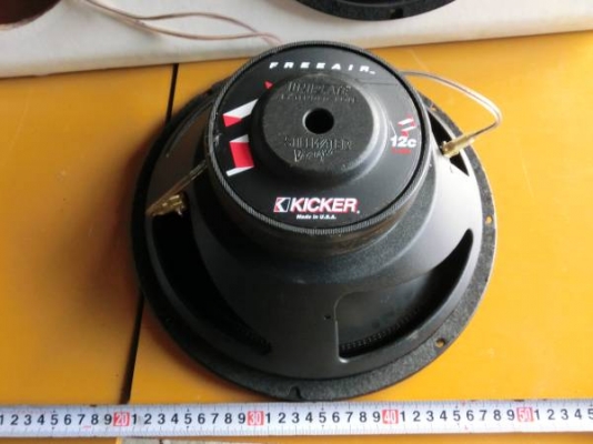 ตู้ซับ Kicker FreeAir 12C มือสองนำเข้าญี่ปุ่น เสียงดีมากกก